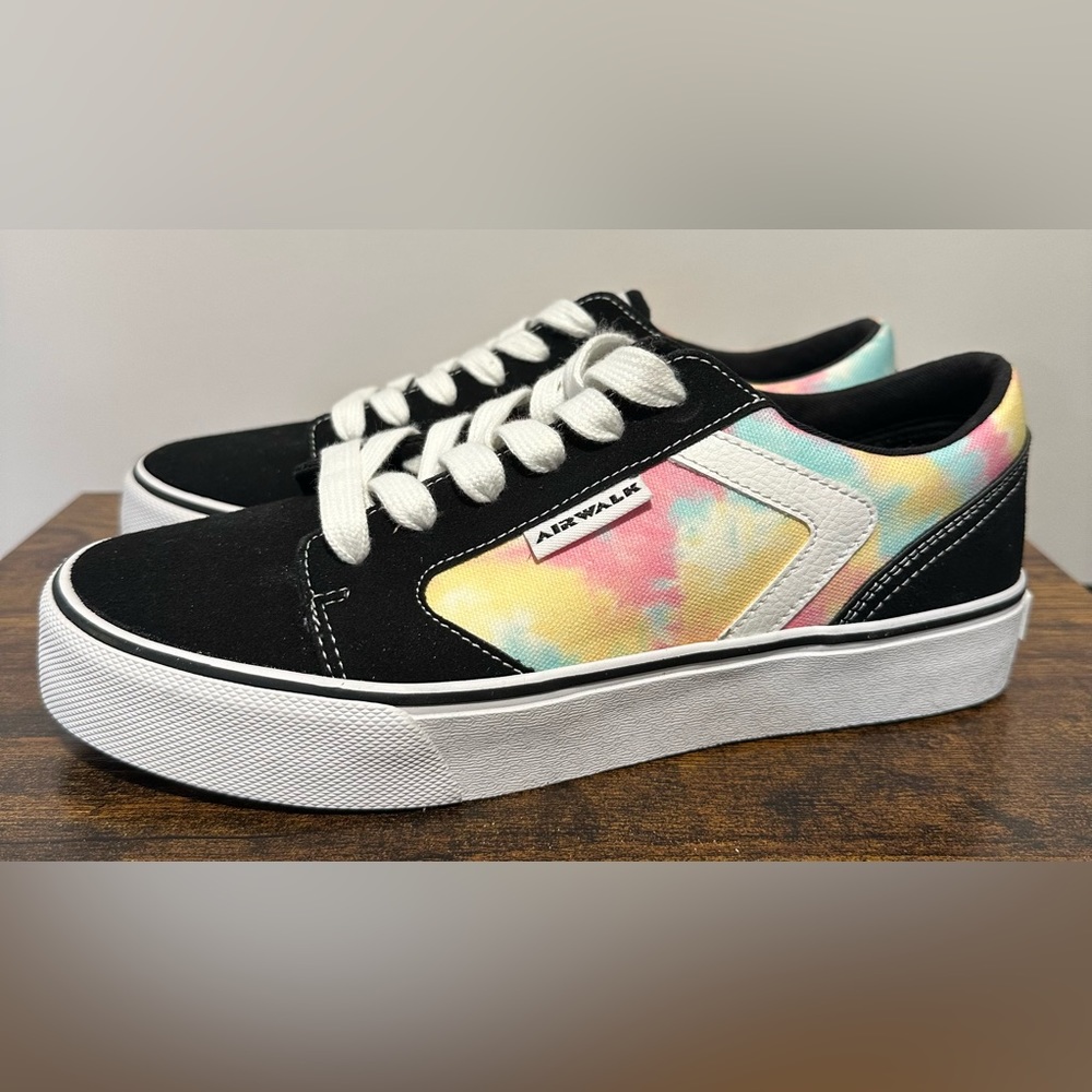 Airwalk Women’s Race2 Black Tie Dye Sneakers NWT Various Sizes